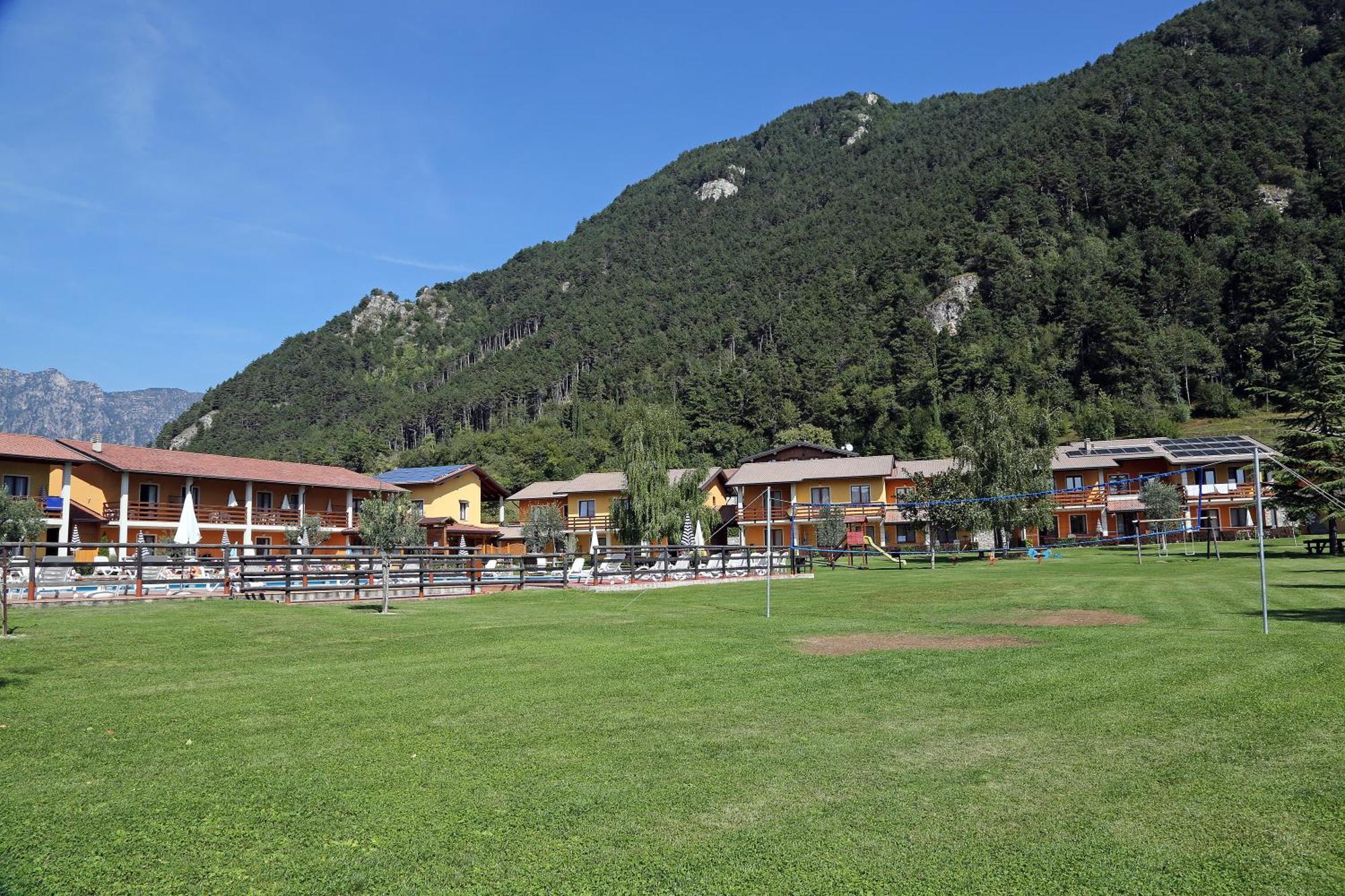 Hotel La Pertica 3*